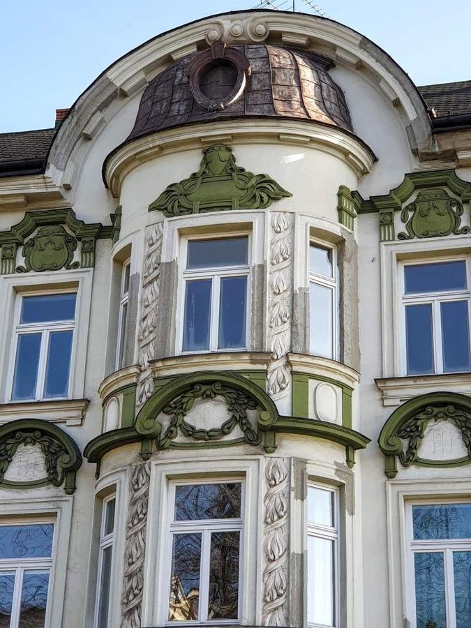 Apartament Na Granicy / Apartment On The Border Cieszyn  Buitenkant foto