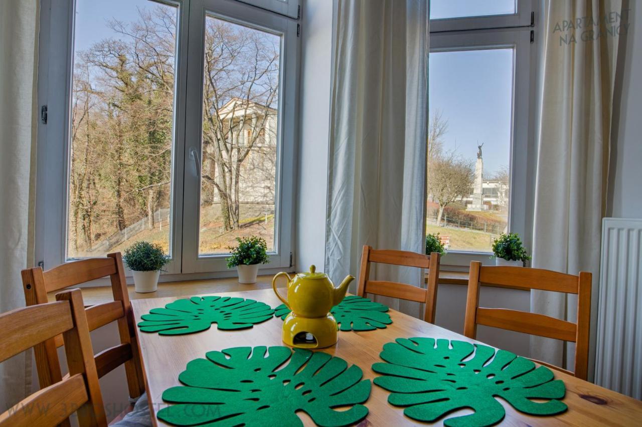 Apartament Na Granicy / Apartment On The Border Cieszyn  Buitenkant foto