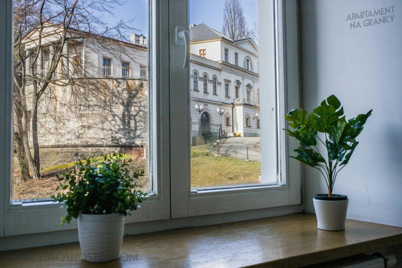 Apartament Na Granicy / Apartment On The Border Cieszyn  Buitenkant foto